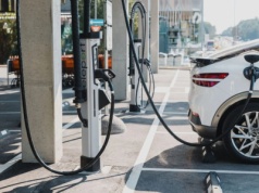 35 mln euro z EBI Eleport przeznaczy budowę sieci szybkiego ładowania w ramach „Electric Amber Road”