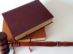 Proces w Sosnowcu. Dwoje Rosjan oskarżonych o szpiegostwo i próbę zamachu