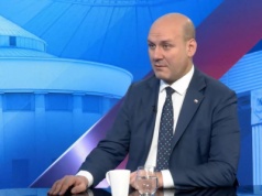 Szynkowski vel Sęk:  Nie przywiązujemy wagi do każdego zdania Trumpa