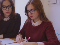 Zmiany w egzaminie ósmoklasisty 2026. Uczniowie muszą wiedzieć, co z lekturami