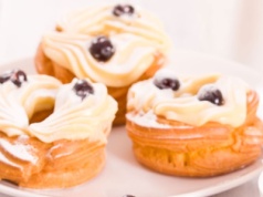 Zamiast pączków, robię ten włoski przysmak. Jest lżejszy, a równie smaczny