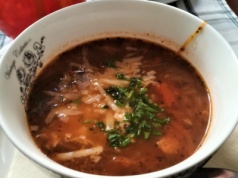 Zapomnij o klasycznych flaczkach. Te biją je na głowę. Jeden składnik robi ogromną różnicę