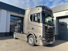 Scania 660S z przedłużoną sypialnią dla polskiego klienta – kolejne CS23 Highline