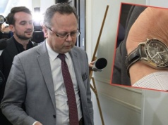 Zegarek lewicowego polityka pod lupą