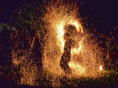 Nowa Huta w ogniu. Zobacz specjalny pokaz