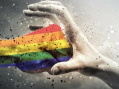 Pew Research Center: wśród młodych Amerykanów spada poparcie dla agendy LGBT+