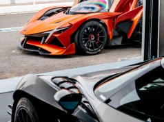 Czy da się zrobić bardziej ekstremalny samochód? Oto Apollo Evo, czyli zabawka na tor