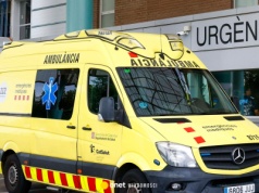 Mur zawalił się i spadł na pociąg w Katalonii. Są ranni