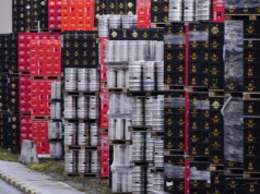 Bez paragonu, ale poza centralnym systemem. Senat o butelkach zwrotnych