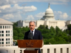 Chińskie auta poróżnią Kanadę z USA?