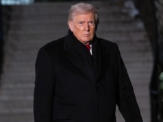 Samolot z Trumpem na pokładzie musiał zawrócić do bazy. Jest komunikat