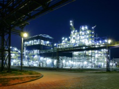 Restrukturyzacja Grupy Azoty bez wyprzedaży kluczowych aktywów. Co dalej z Puławami?