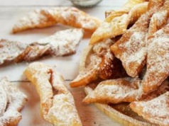 Najgorszy błąd przy faworkach. Będą po prostu do wyrzucania