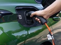 Sąd ukarał dealera za mały zasięg elektryka. Przełomowy wyrok