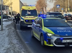 Potrącenie na pasach w Słupsku. Poszkodowany senior trafił do szpitala