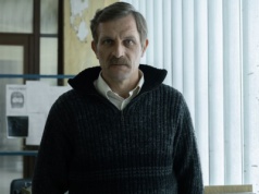 Karol Pocheć jest wybitny w serialu Niebo. Rok w piekle. Drugi plan jest jego