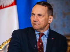 Kompromitacja Radosława Sikorskiego w Indiach