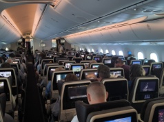 Najbezpieczniejsza linia lotnicza świata lata z Polski! Jak w rankingu wypada Wizz Air i Ryanair?