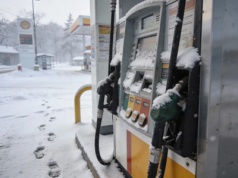 Czy to kolejny skandal wokół paliwa? Kierowcy przepłacają, a nikt im tego nie mówi, oto powód