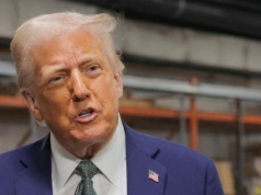 Prezydent Donald Trump wycofał się z nałożenia 1 lutego ceł na europejskie państwa