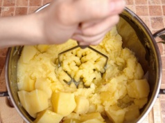 Czy przy cukrzycy można jeść ziemniaki? Jedno jest kluczowe. "Biała lista" dla diabetyka