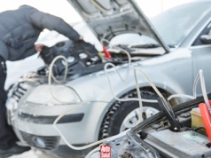 Jak nie zabić akumulatora zimą: skuteczne porady dla kierowców