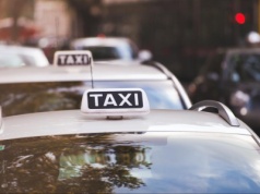 Zapaść w branży tradycyjnych taxi. Codziennie znika średnio 5 firm