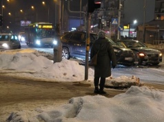 Kolizja na ul. Wilczyńskiego w Olsztynie. 37-latka ukarana wysokim mandatem