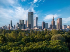 Warszawa w globalnej elicie bogactwa. Polski tygrys goni Dubaj i Singapur