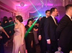 Witajcie w naszej bajce. Bal Macierzy Szkolnej w Oldrzychowicach