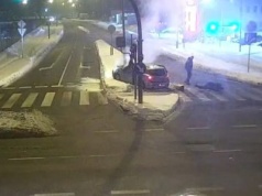 Groźna kolizja w Olsztynie. Pijany kierowca i pasażer z narkotykami w policyjnym areszcie