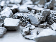 Na świecie zaczyna brakować srebra