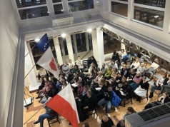 Prezydent po burzliwym spotkaniu. Zmiana planów wobec przedszkoli