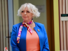 Mało kto pamięta jej związek z gwiazdą "Świata według kiepskich". Co teraz robi Violetta Arlak?