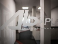 AB: blisko 15 mld zł przychodów, 174 mln zł zysku w roku 2024/2025