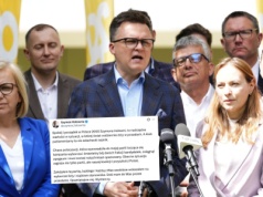 Hołownia prosi o spokój w swojej partii, boi się, że walka o władzę rozerwie ją od środka