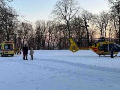 Tragedia podczas zabawy na śniegu. 12-latek ciężko ranny w głowę