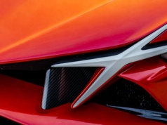 Apollo zstąpił na tor wyścigowy. Oto ekstremalnie limitowany EVO