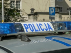 Bezpańskie psy i porządek na placu zabaw. Policja w Kłomnicach wyznacza priorytety na pierwsze półrocze 2026