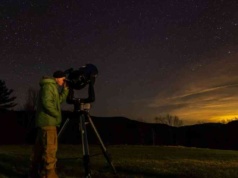 Fizycy rzucają wyzwanie Einsteinowi. Przełom w teorii grawitacji?