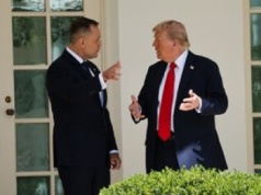 Trump wychwala Nawrockiego. "Jest świetny"