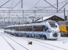 Ogromne opóźnienia pociągów w czasie zimy. Czy pasażerowi należy się odszkodowanie?