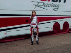 Julia Angelard rozpoczyna intensywny sezon