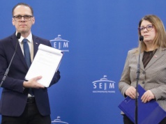 To nie koniec sporu o neutralność płciową. Nowy projekt posłów PiS