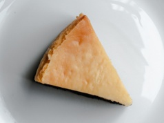 "Japoński sernik" stał się viralowym deserem stycznia 2026. Powtórzy sukces dubajskiej czekolady?