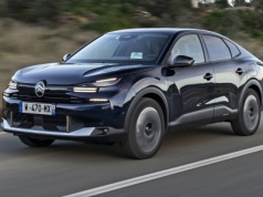 Citroen C4 X (2026). Opis wersji i cennik