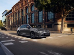 Rekordowy rok na rynku aut w Polsce. Chińskie marki i premium coraz mocniejsze