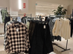 Nie tylko dyskonty. Znana marka modowa też ma "ciche godziny"