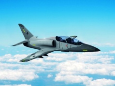 Czeski samolot dla Ukrainy nadal możliwy. Ale inny