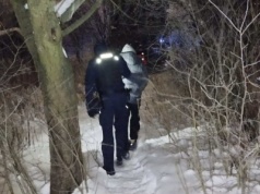 Świdnik: policjanci pomogli 43-latkowi w mroźnych warunkach. Interwencja na ogródkach działkowych